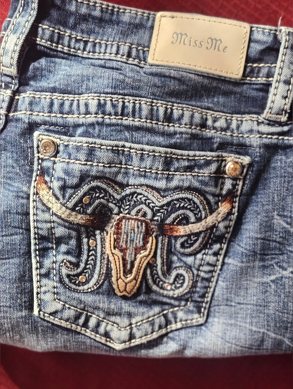 Miss Me Curvy Mid Rise Jeans Sz 31